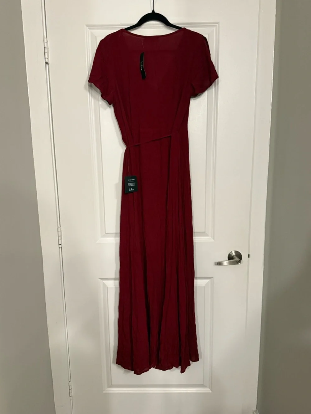 Lulus Red Wrap Maxi Dress Size Medium Flutter Sleeve Tie Waist Romantic NWT - Picture 4 of 7